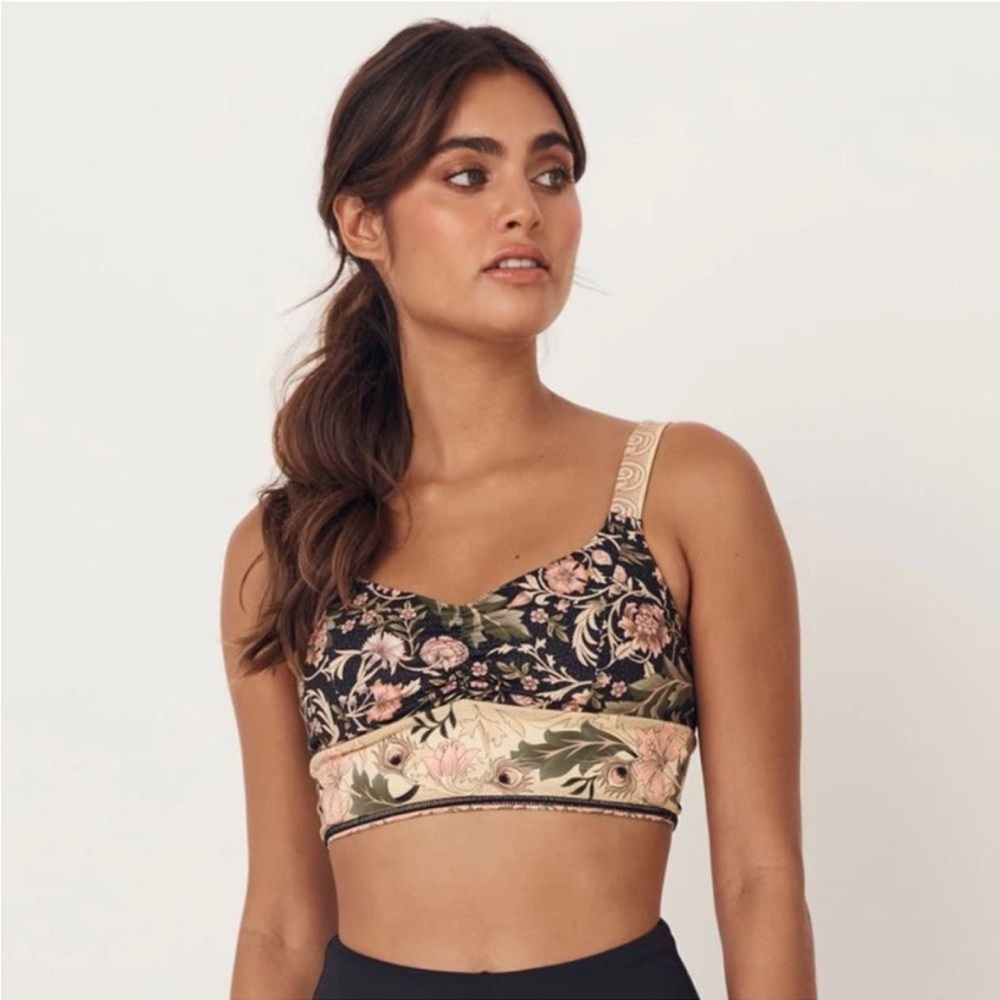 SPELL & THE GYPSY oasis crop nightshade